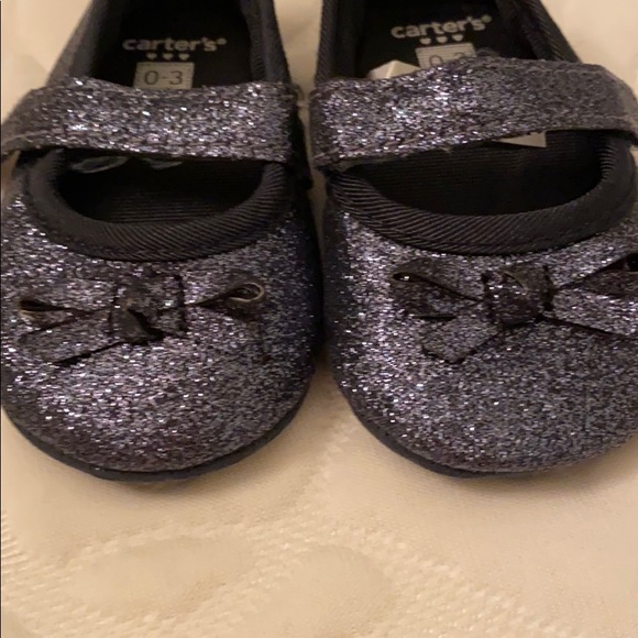 Carters infant sparkly shoe - Picture 3 of 7